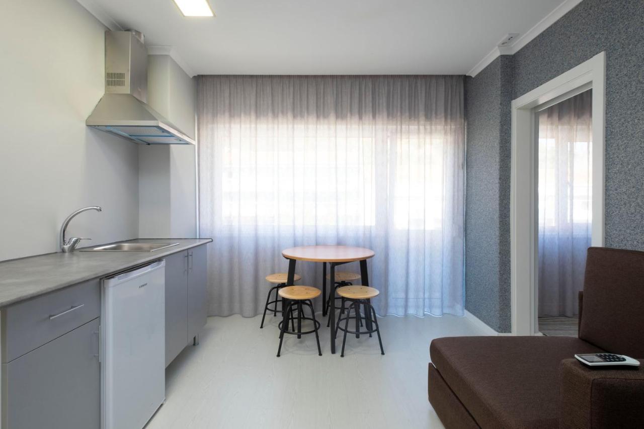 Bus Station Suites & Studios Coimbra Exteriör bild